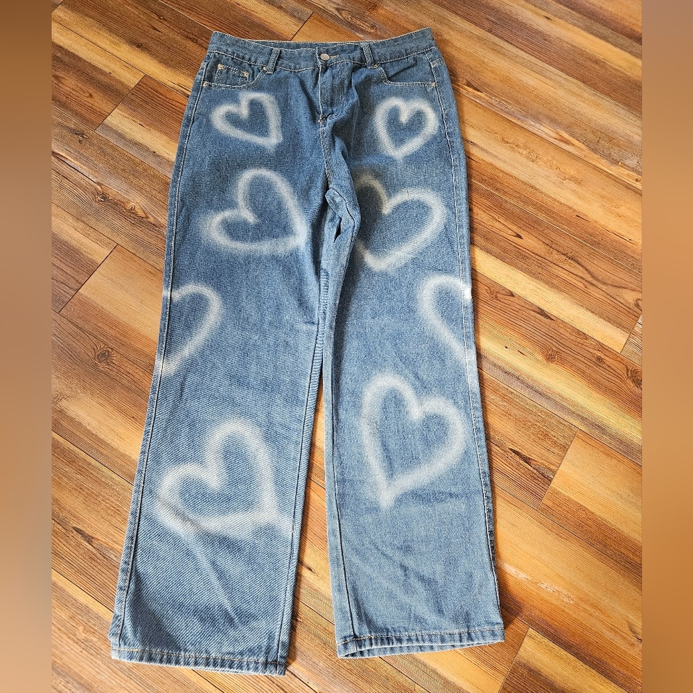 Chic Heart-Patterned High Rise Jeans